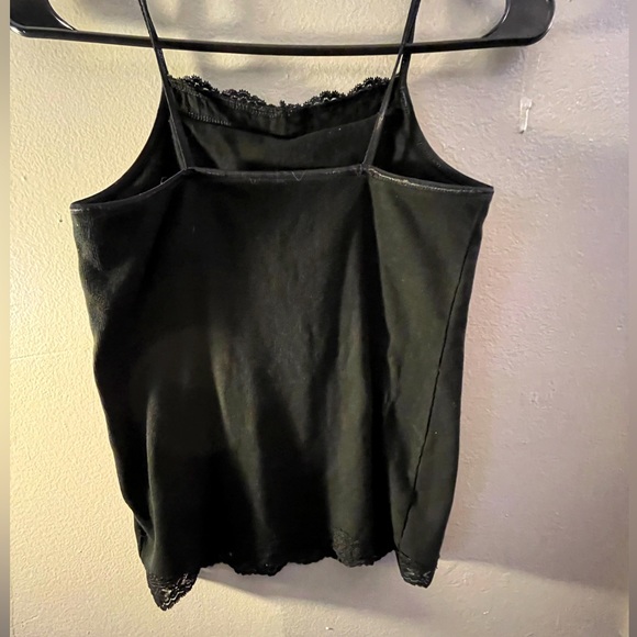 Simple black y2k lace cami tanktop - Picture 2 of 2